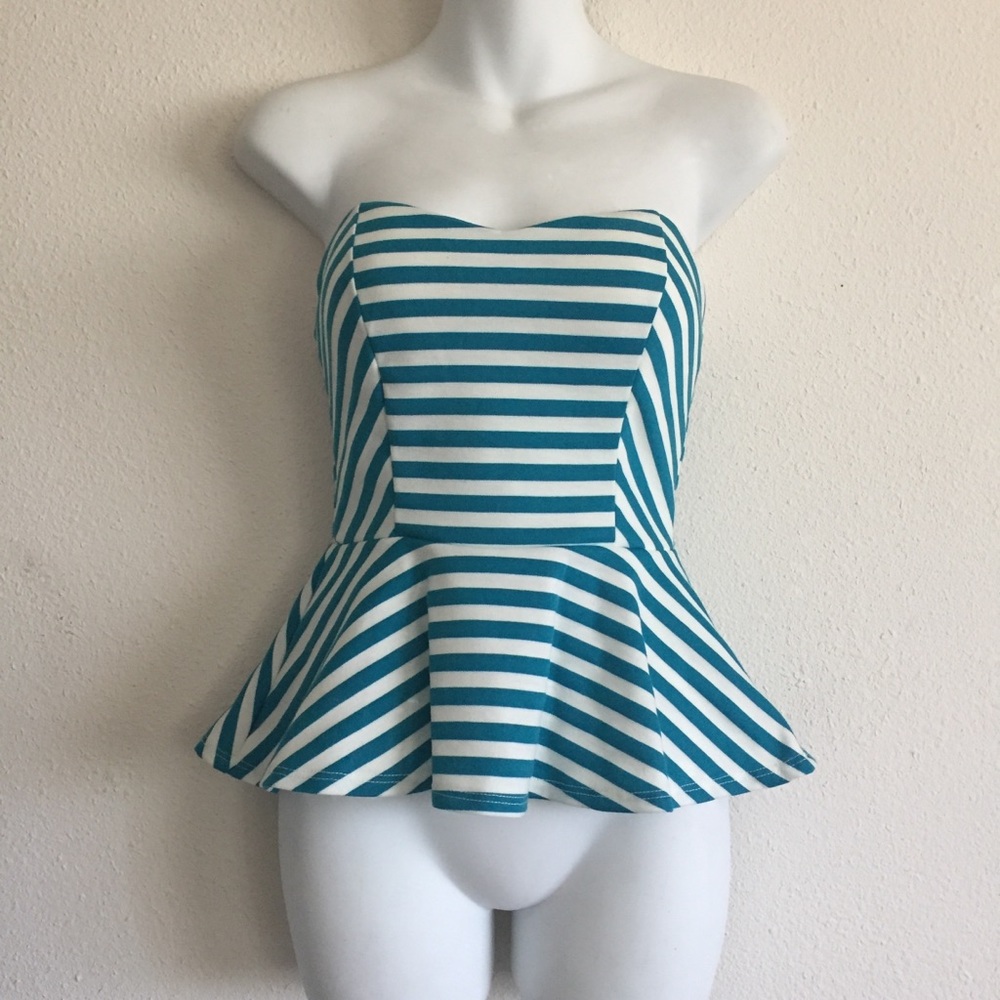 STRAPLESS PEPLUM TOP - Picture 1 of 3
